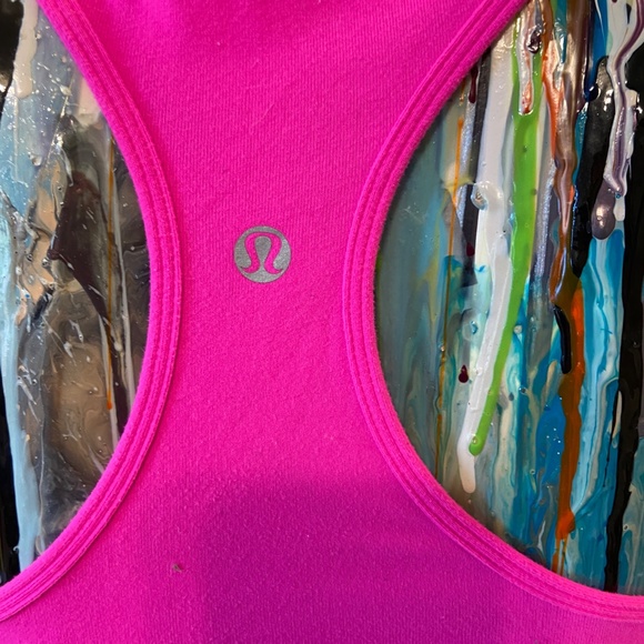 2 LuluLemon Racer Back Tanks Size 8 - Picture 7 of 9